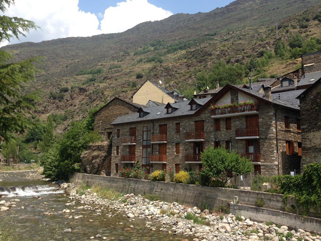 Апартаменти Vora Riu Астеррі-д'Анеу Екстер'єр фото